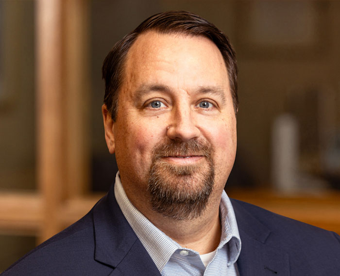 headshot of Chad Lindgren